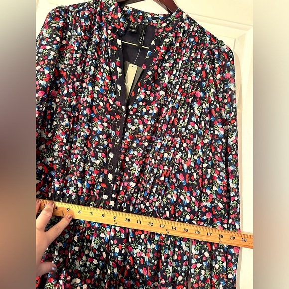 MANGO MNG Size 8 Black Long Sleeve Tulip Floral Split V Neck Button Front MAXI - Picture 13 of 13